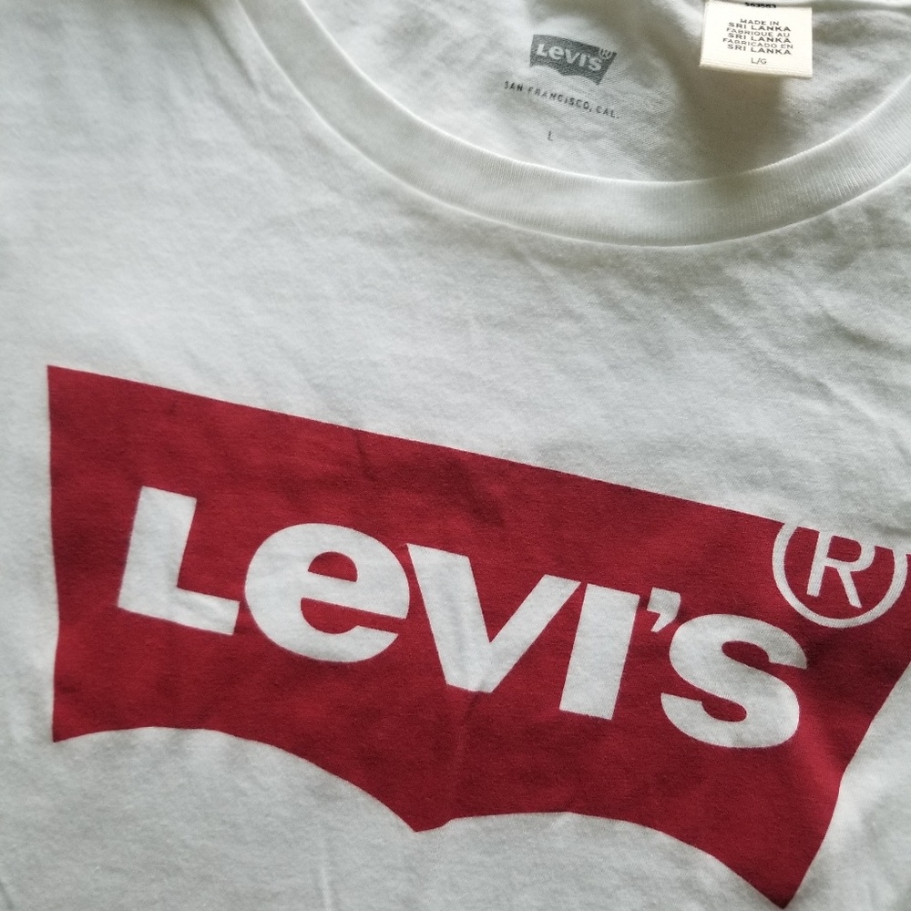 Levi's Brand Tshirt Size L